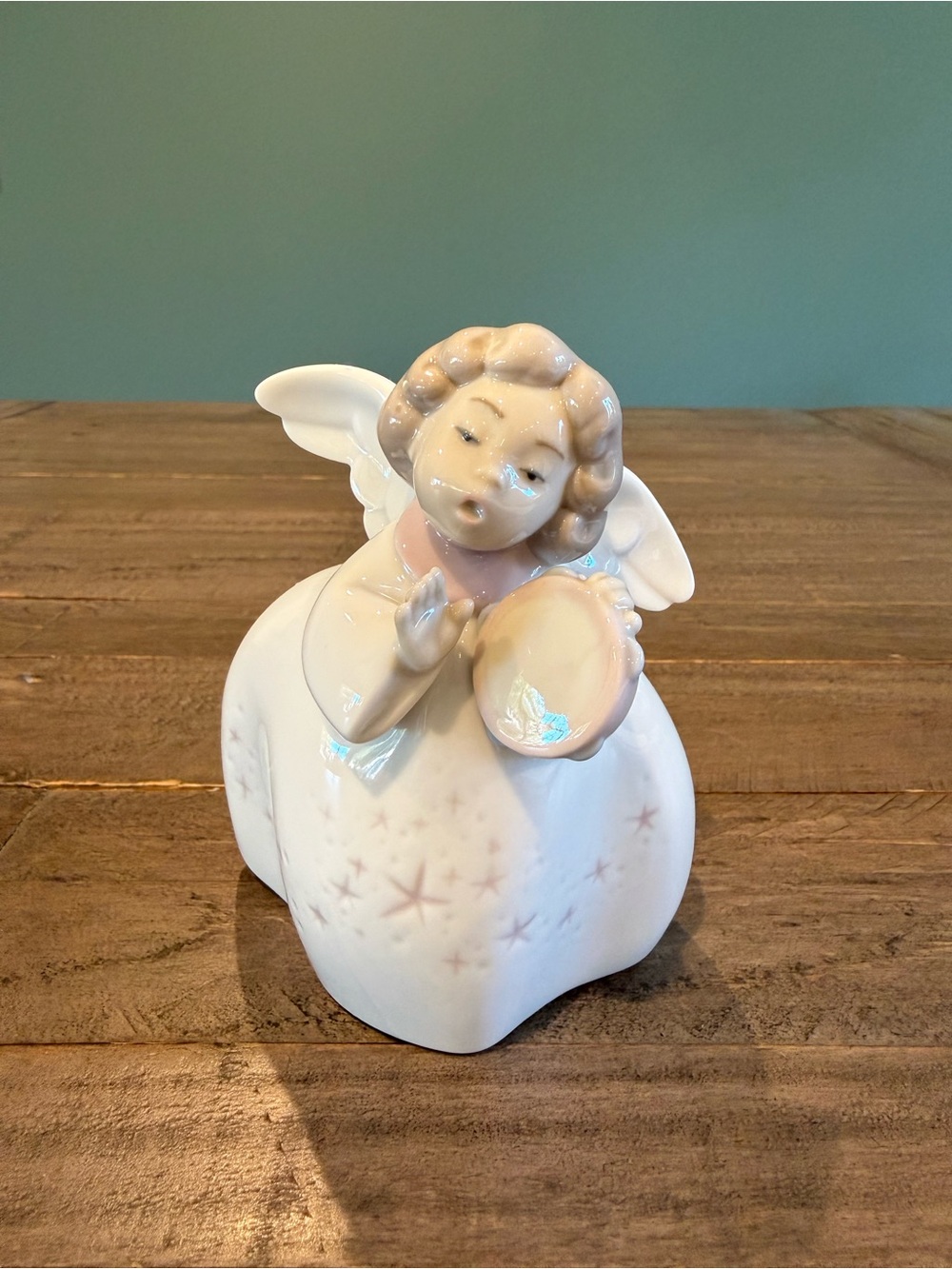 Lladro #6530 - “Little Angel with Tambourine” Figurine